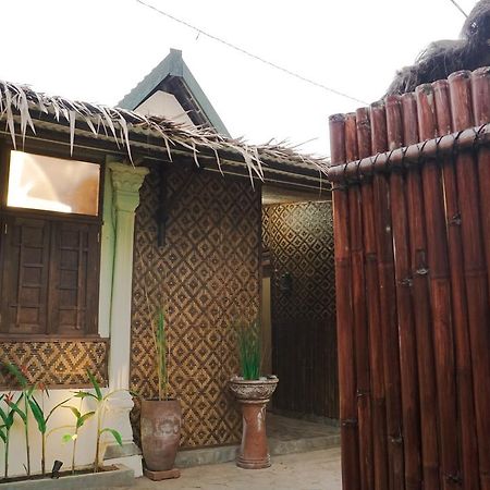 Bilik Bamboo Hostel Yogyakarta Eksteriør billede